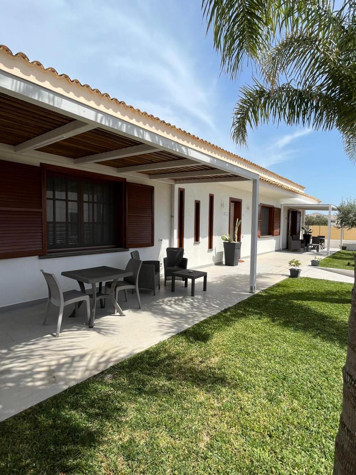 Villa Il Glicine Marsala Esterno foto